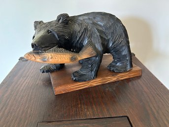 Wood Carved Bear With Fish - 4x10