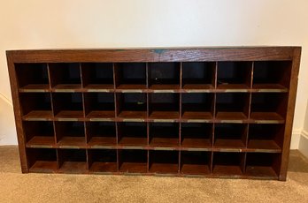 Oak Cubbies 32 Compartments - 9.5x46x20
