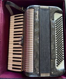 Salanti Accordion