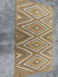 39 X 65 NATIVE AMERICAN RUG