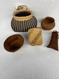 5 VARIOUS BASKETS