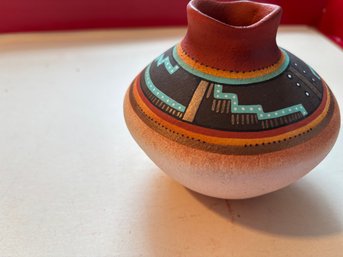 ESTELLA LORETTA POT 1 INCH OPENING  X 4