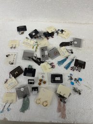 LARGE LOT OF EARRINGS