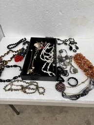 TRAY LOT FANCY NECKLACES