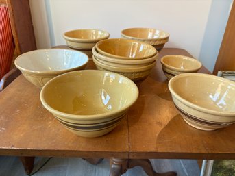 LARGE LOT OF YELLOW WARE BOWLS