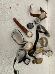 LOT OF WATCHES