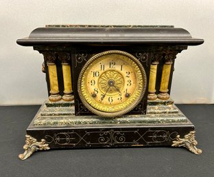 Faux Marble Mantle Clock