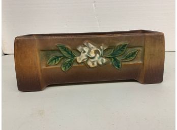 Roseville Planter 8.5 Inches