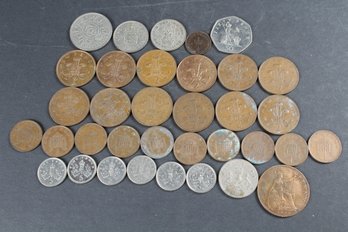 Variety Of Mid-Century To Modern Coins From Great Britain - 35 Coins Total