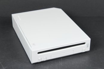 Nintendo Wii Gaming Console Model RVL-001