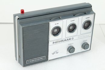 Vintage Realistic Patrolman-3 Radio AM VHF UHF