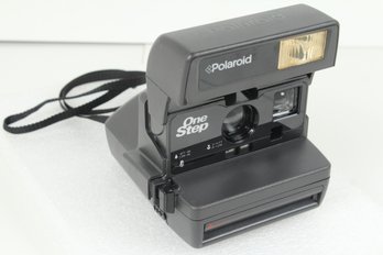 Polaroid OneStep 600 Instant Film Camera Black - Untested
