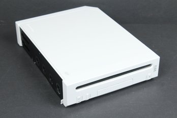 Nintendo Wii Gaming Console - Model RVL-001