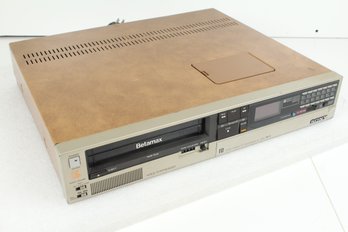 Vintage Sony SL-2415 Betamax VCR Video Cassette Recorder - No Shipping