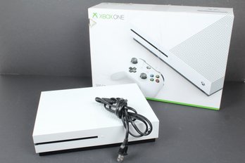 Xbox One S Gaming Console With Original Box Model 1681 - White