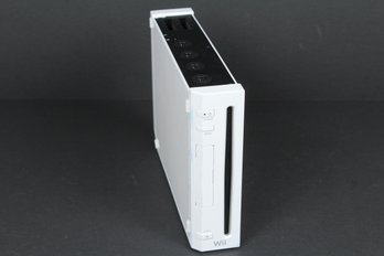 Nintendo Wii Game Console - White