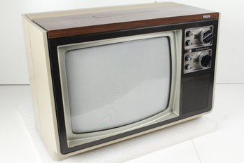 Vintage RCA XL-100 CRT Color Television - No Shipping