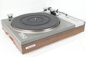 Vintage Pioneer PL-117D Stereo Turntable Record Player - No Shipping