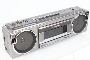 Vintage Panasonic FM30 Boom Box Ghetto Blaser Tape Player Radio
