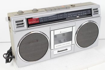 Vintage Panasonic RX-4920 Boom Box Ghetto Blaser Tape Player Radio