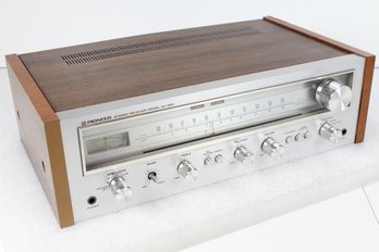 Vintage Pioneer SX-550 Stereo Receiver - No Shipping