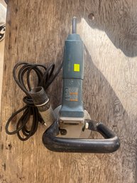 Bosch 1773AK 5-Inch Concrete Surfacing Grinder