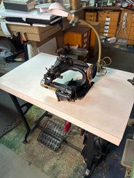 () U.S. Blind Stitch Model 88-PB Industrial Blind Hem Sewing Machine With Table & Delco Motor - Rare Working