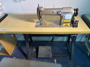 Vintage Riccar Industrial Straight-Stitch Sewing Machine With Table & REX Servo Motor – Working