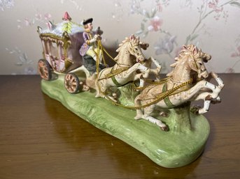 Vintage Italian Capodimonte-Style Cinderella Four-Horse Carriage Porcelain Figurine – Gold Tone Chain Reins