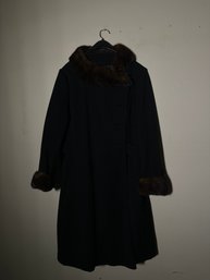 Vintage ILGWU Union-Made Black Wool Coat With Brown Fur Collar & Cuffs – Mid-Century – 40' Long