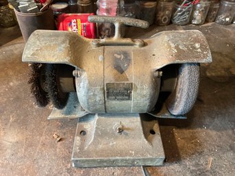 Black & Decker 6' Junior Bench Grinder