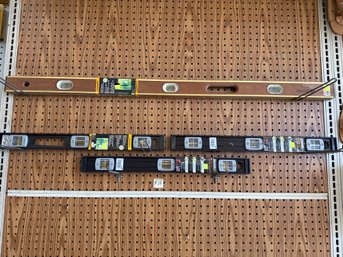 High-Quality Johnson Levels: Hardwood And Magnetic Aluminum I-Beam - BRASS BOUND HARDWOOD LEVEL -  4 Total