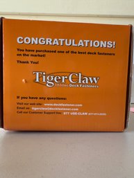 Box Of Tiger Claw Deck Clamps