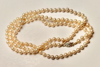 18 Marvella String Of Pearls