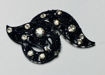 Brooch - Black With Rhinestones