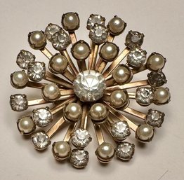 Vintage Pearl And Rhinestone Brooch