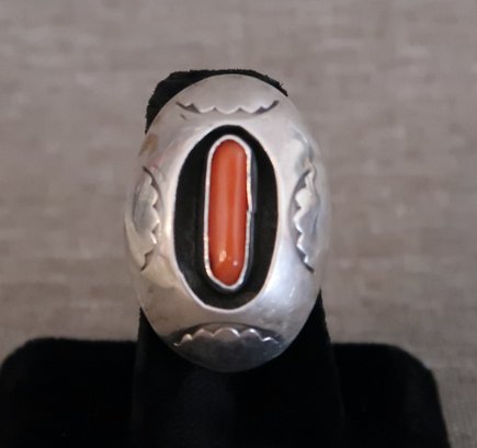 Coral & Sterling Silver Shadowbox Ring NA #8296 | Auctionninja.com