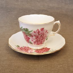 Royal Vale Bone China Teacup & Saucer With Gold Details