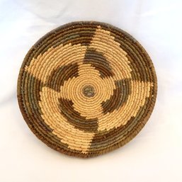 Southwestern Woven Basket Whirling Logs Pattern