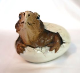 Pena Maiasaur Baby Dinosaur Hatching Egg