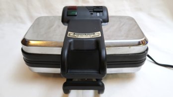 Vitantonio Premier Belgian Waffle Maker Model 1550