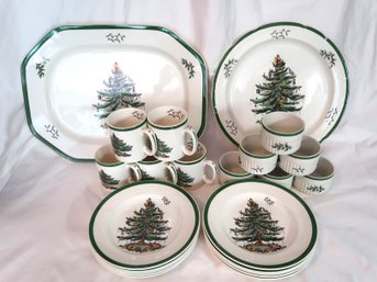 Spode England Christmas Set