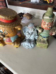 Lot Of 3 Figurines