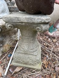 Concrete Pig On Column