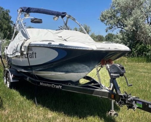 2011 Mastercraft X25 With Tandem Axle Trailer