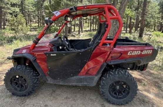 Can-Am Commander XT Side-by-Side Utility Vehicle