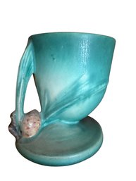 Roseville Pottery Bleeding Heart Vase, Model 124-4