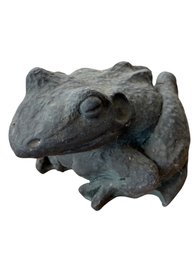 Goose Creek Manufacturing Cast Stone Frog Sculpture