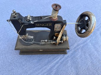 Singer Miniature Sewing Machine Display Model