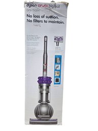 Dyson Cinetic Big Ball Animal Vacuum Cleaner